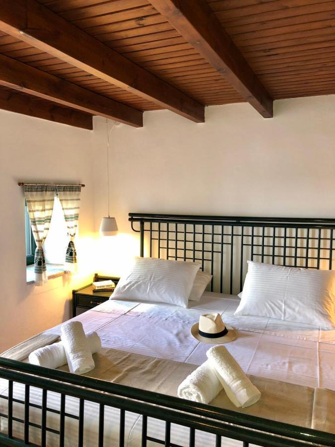 Villa Smaragdi-Despoina Malona Village Exteriér fotografie