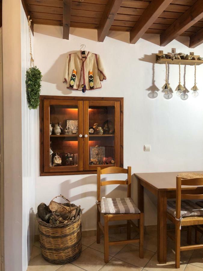 Villa Smaragdi-Despoina Malona Village Exteriér fotografie