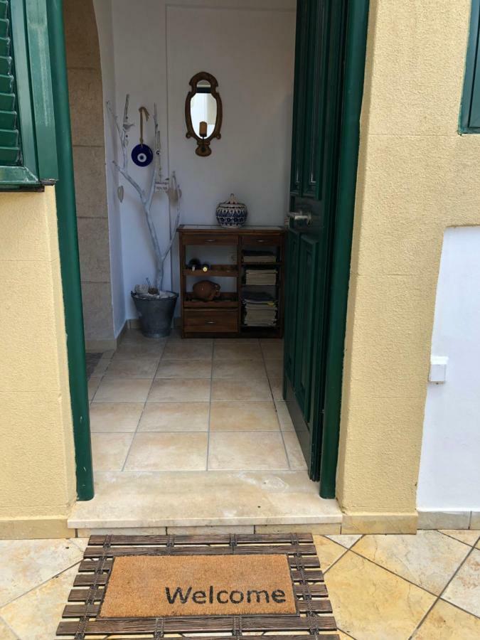 Villa Smaragdi-Despoina Malona Village Exteriér fotografie